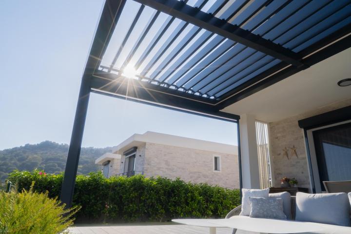 Création de pergolas bioclimatiques Guingamp